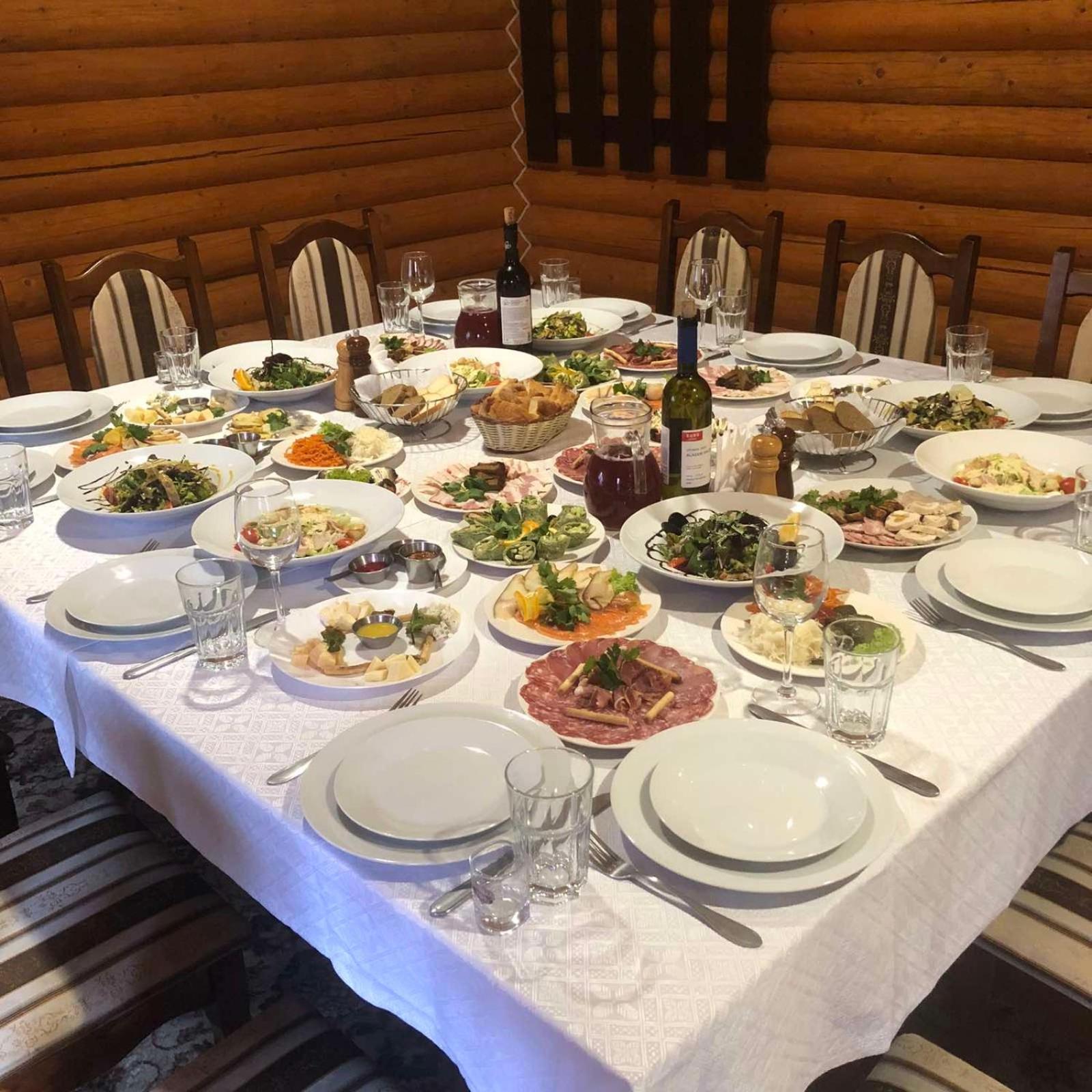 Райский Дворик Pogreby  Buitenkant foto