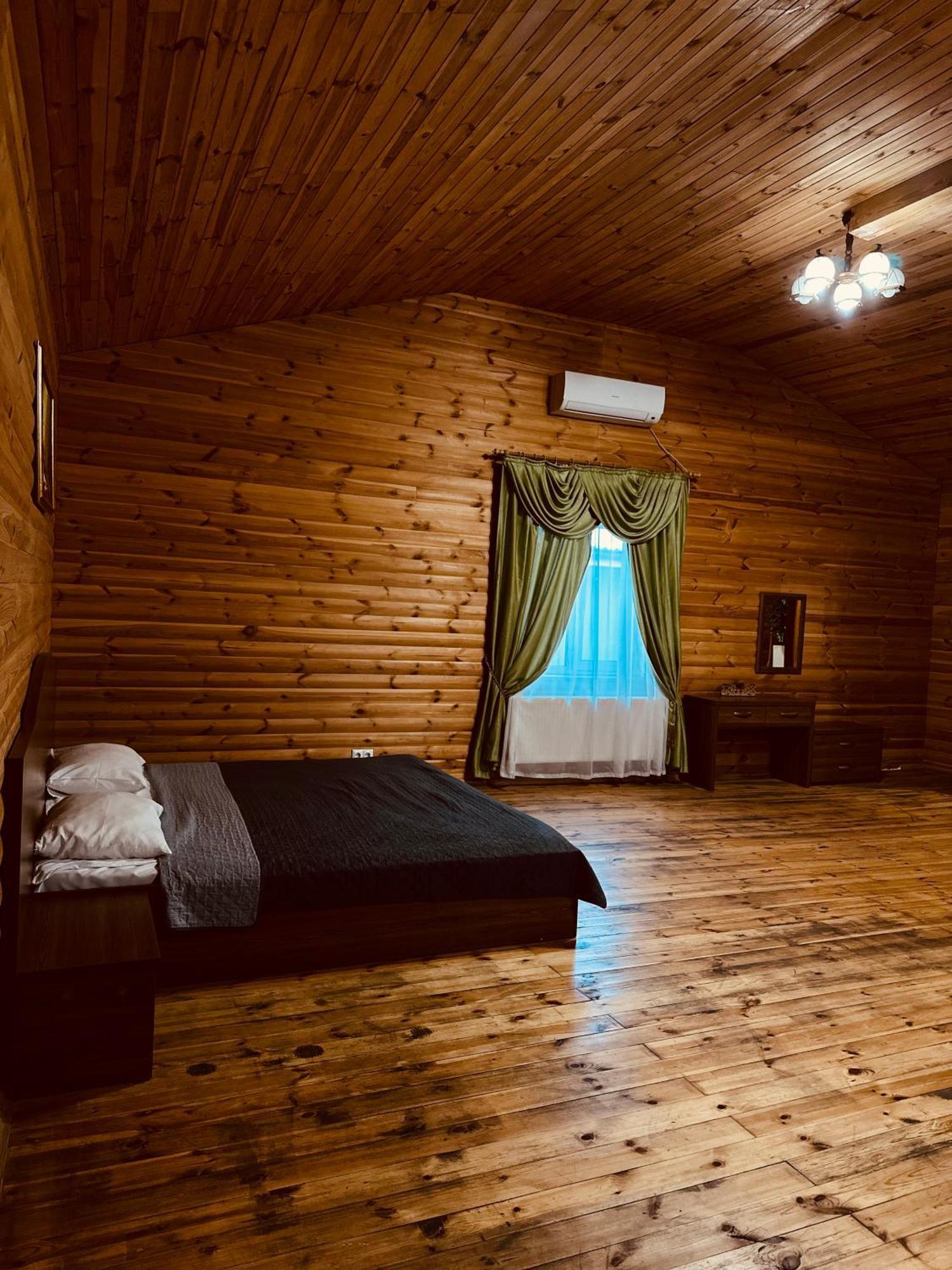 Райский Дворик Pogreby  Buitenkant foto