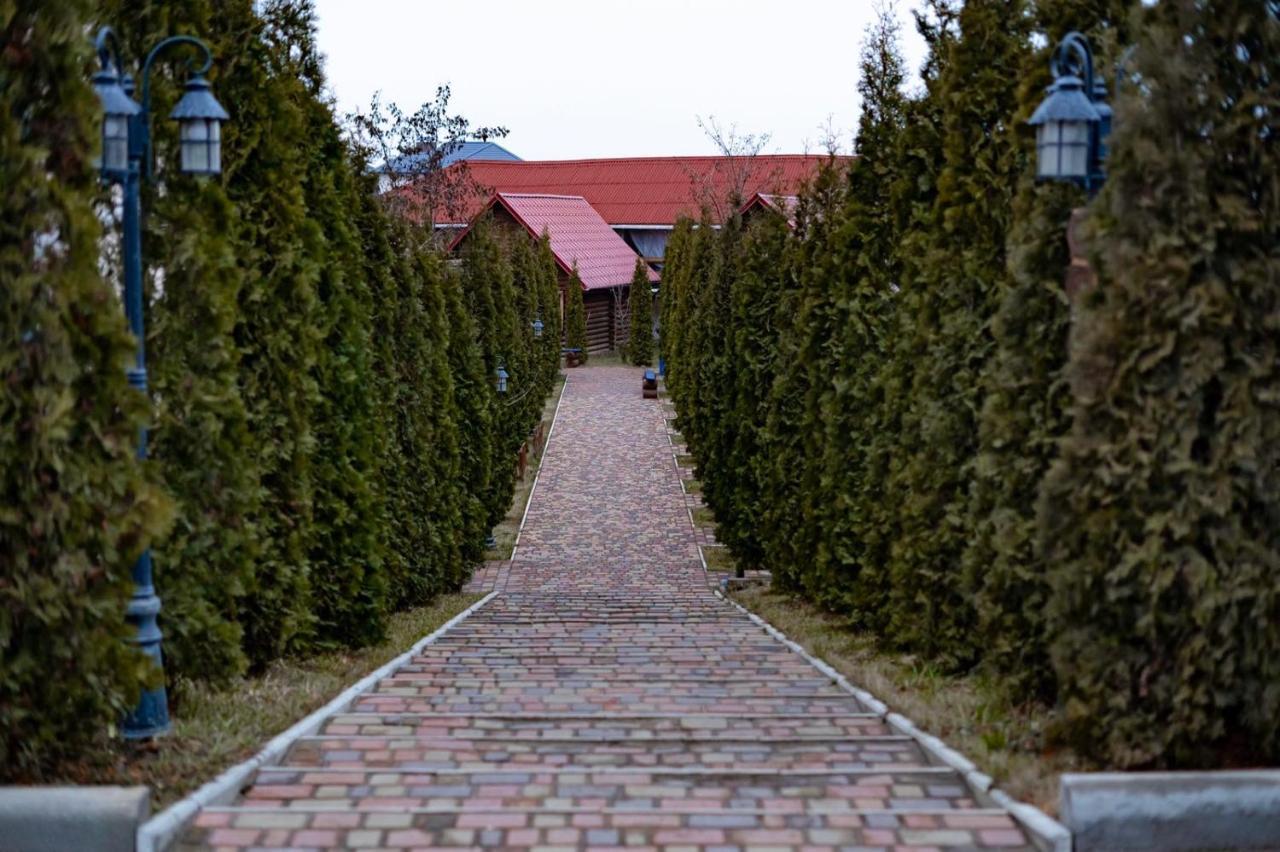 Райский Дворик Pogreby  Buitenkant foto